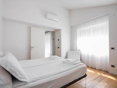 Heart of Trento Luxury House 2