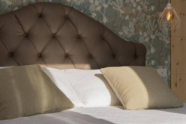 Lainez Rooms & Suites