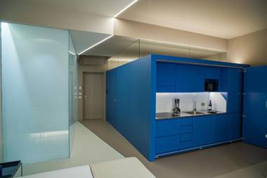 Fiveplace Design Suites & Apartments