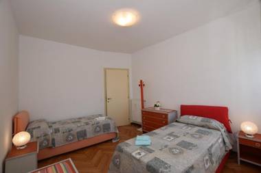 Margherita at 200 mt from lake