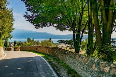 Casa Angela With View On Garda Lake