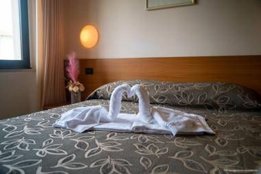 SoleLuna Via Silvio Pellico 6