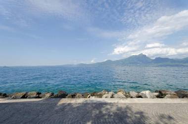 Appartamento a 5 metri dal lago