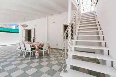 Villa Belvedere by BarbarHouse