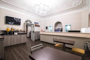 Green Class Hotel Astoria