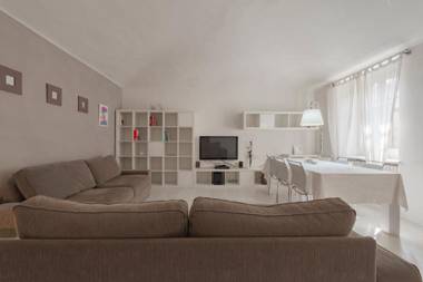 Porta Nuova Apt X6 with Balcony