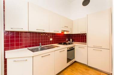 Porta Susa Central & Roomy Flat