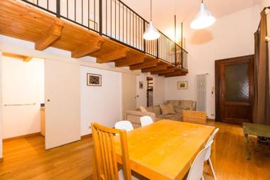 Porta Susa Central & Roomy Flat