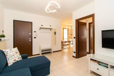 Come Casa Like Home Apartment with parking