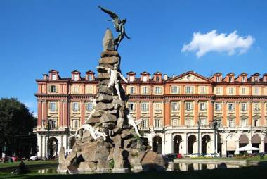 Sweet Statuto 9 Deluxe NEL PIENO CENTRO DI TORINO con ARIA CONDIZIONATA