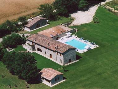 Alluring Mansion in Todi PG with Swimming Pool