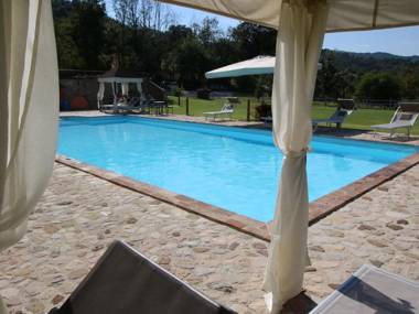 Alluring Mansion in Todi PG with Swimming Pool