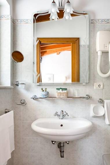 VILLA SCHULER GARDEN SUITE TAORMINA IN SELF CATERING