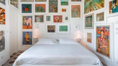 Villa Urbis Taormina luxury villa in the heart of Taormina with swimming pool & lift