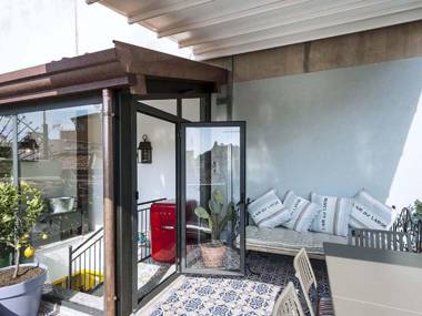 Pleasing house in the center of the famous Taormina and just 4 km from the sea!