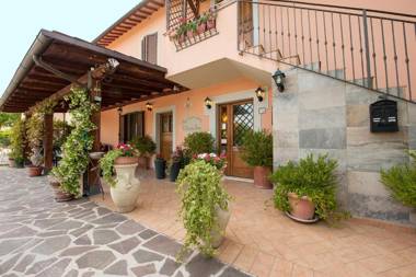 Agriturismo L'Ulivo in Fiore