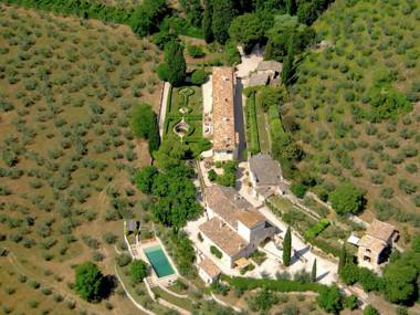 Cozy Holiday Home in Poreta Italy with Pool