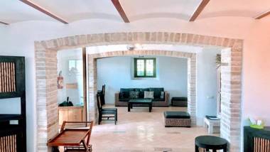 Spoleto Tranquilita/pool/slps 20/spoleto 15 Mins