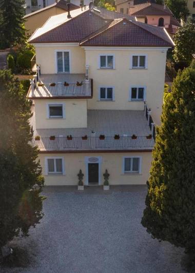 RESIDENCE VILLA TOTA