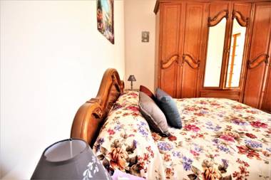 holidaycasa Leone - Con posto auto a 200mt dal Mare