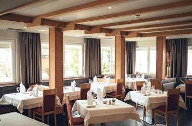 Saldur Small Active Hotel