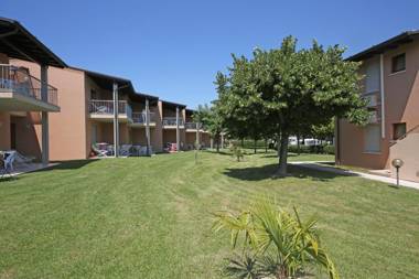 Residence Villaggio Tiglio