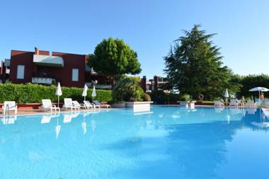 Holiday Sirmione Apartments
