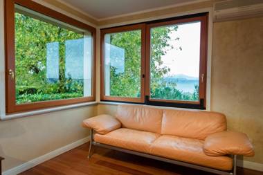 Lake Front Luxury Suites