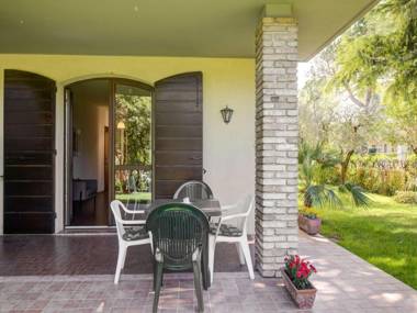 Beautiful Apartment in Sirmione near Lake