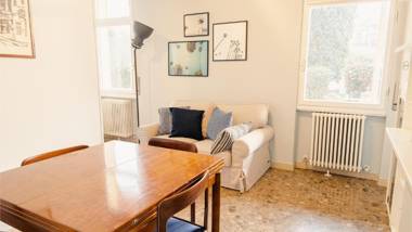 One step from the lake - Italian Homing