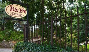 Eurialo Green Suites