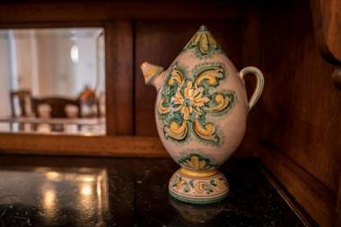 Maniace sea view apartment