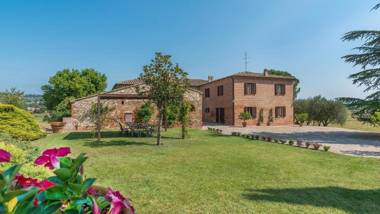 Fattoria L'Olmo Rosso 14