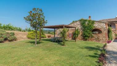 Fattoria L'Olmo Rosso 14