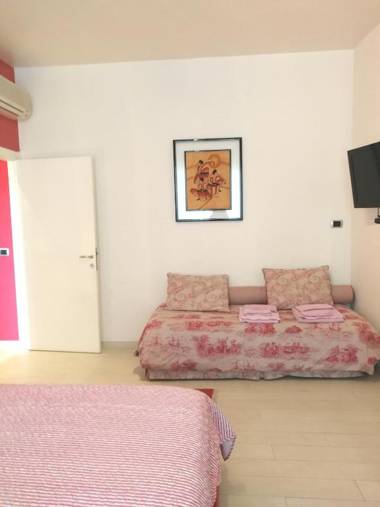 Siena Home And Sailing