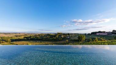 La Fonte Di Santa Regina 16