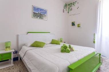 La Casetta - Sea And Mountain