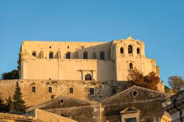 Appartamenti con vista - Pomelia