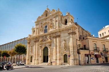 Appartamenti con vista - Pomelia