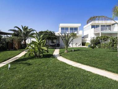 Peaceful Holiday Home in Scicli with Private Terrace