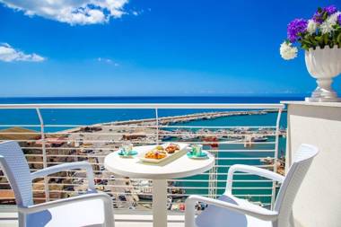 Hugò Boutique Hotel & Spa