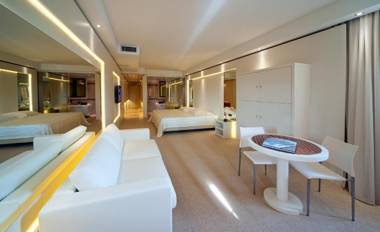 Cocca Hotel Royal Thai Spa