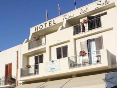 Hotel Riva Del Sole