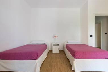 Villa Emary by BarbarHouse