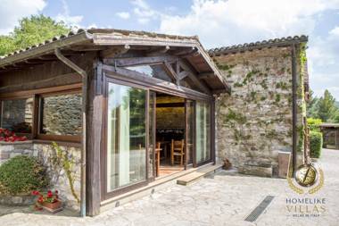 Villa Antico Incanto green walls surrounded by pure nature