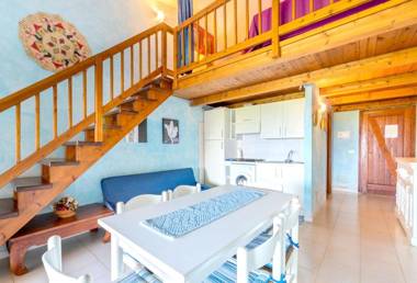 3 bedrooms appartement at San Teodoro 200 m away from the beach with sea view and furnished garden