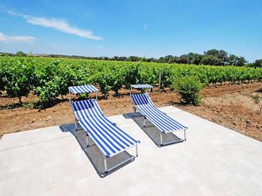 2 bedrooms property with enclosed garden and wifi at Is Potettus