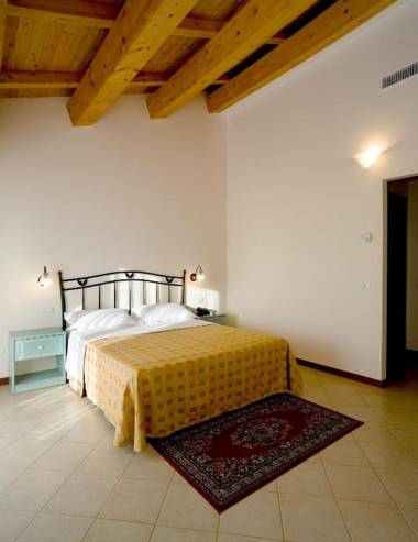 Agriturismo Biologico Corte Aragonese