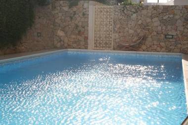 Apartment 3 With Pool And Sea View