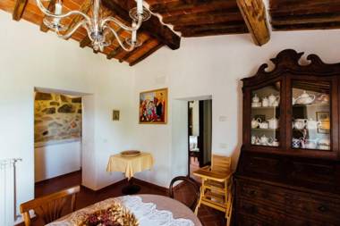 6 bedrooms villa with private pool and furnished terrace at Santa Fiora